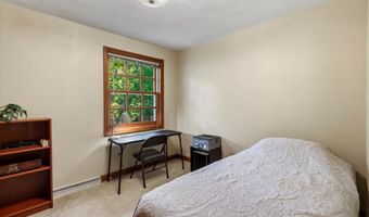 1837 S LEE St, Appleton, WI 54915