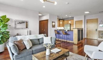 1802 Monroe St 304, Madison, WI 53711