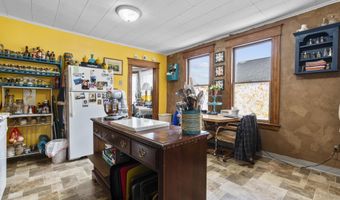 33 Kenney St, Bristol, CT 06010