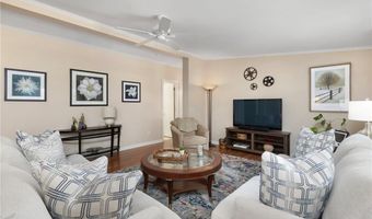 8 King Philip Rd, Coventry, RI 02816