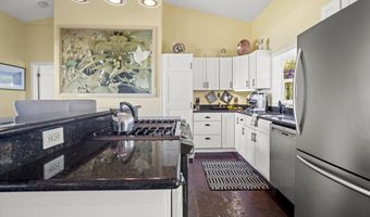 1004 N Honokala Rd Unit B, Haiku, HI 96708