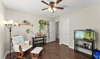 3932 Marguerite Dr NW, Acworth, GA 30101