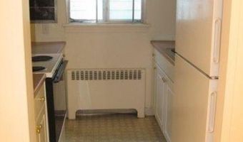 31 Parkwood St Apt 3, Albany, NY 12208