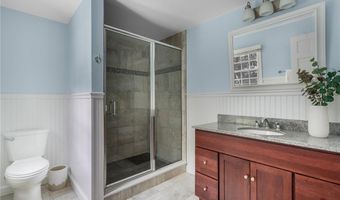 27 Christine Dr, Barrington, RI 02806