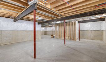 21572 34 Mile, Armada, MI 48005