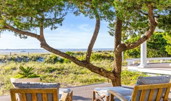 35 Cape Fear Trl, Bald Head Island, NC 28461