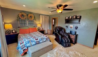 203 3rd Ave SW, Bowman, ND 58623