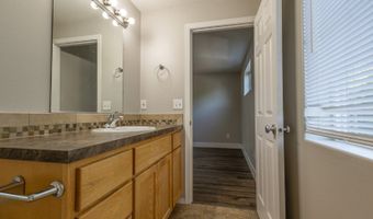 518 SE 14TH Ave, Battle Ground, WA 98604