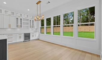 400 Auburn Rd, Auburn, GA 30011