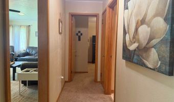 331 S 4th St, Akron, IA 51001