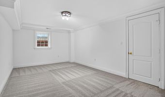 7602 GAYLORD Dr, Annandale, VA 22003