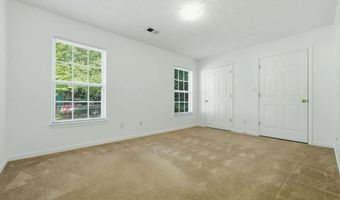 6955 Satterlee Woods Ln, Austell, GA 30168