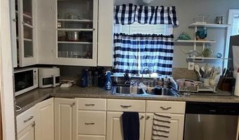 1475 Plainfield Pike, Johnston, RI 02919