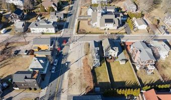 126 Boon St, Narragansett, RI 02882