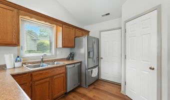 1410 S Duesenberg Dr, Auburn, IN 46706
