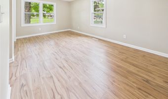 515 Hawthorne Ave, Anderson, IN 46011
