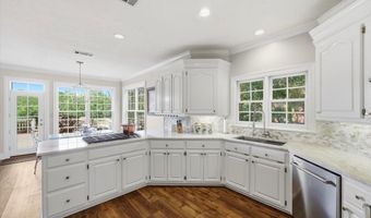 103 Woodlands Green Dr, Brandon, MS 39047