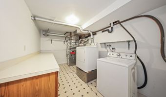 25 Florence Rd 85, Branford, CT 06405