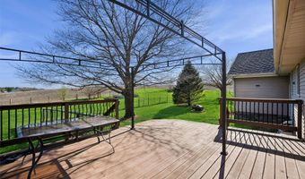 2050 NE 80th St, Altoona, IA 50009