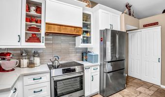 6017 E RANCHO DEL ORO Dr, Cave Creek, AZ 85331