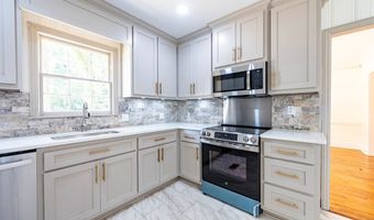 2511 WEXFORD Dr, Albany, GA 31707