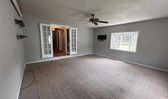 1207 8th St, Aurora, NE 68818