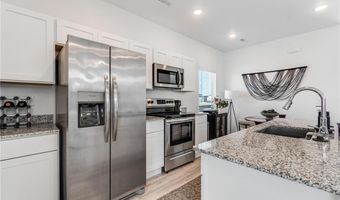 981 Ventnor Ave, Bentonville, AR 72713