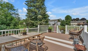 1067 Great Rd, Lincoln, RI 02865
