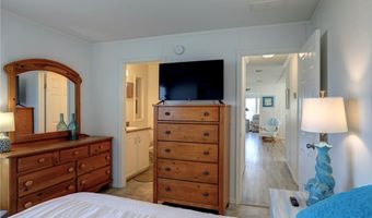 838 Wren Cir, Barefoot Bay, FL 32976