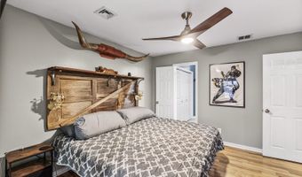 36 E Canal St, Alloway, NJ 08001