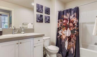 17126 SW SNOWDALE St 106, Beaverton, OR 97007
