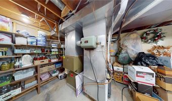 23096 Bluegrass Rd, Albert Lea, MN 56007