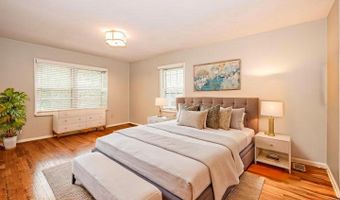 11904 HUNTING RIDGE Ct, Potomac, MD 20854