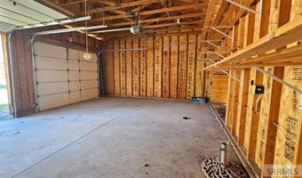 53 Runnin Bear Rd, Carmen, ID 83462