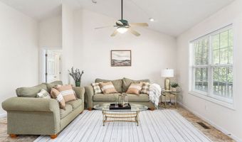 475 LAUREN Ln, Baxter, TN 38544