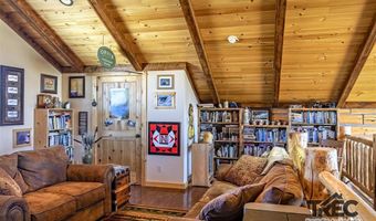 312 Road 8VE, Clark, WY 82435