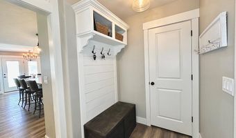 2737 Pinfire Crk, Ammon, ID 83406