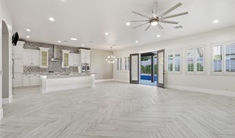 10820 Woodstream Ct, Las Vegas, NV 89135
