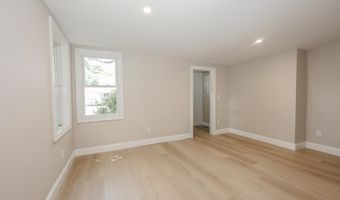 32 Raymond Rd, Auburn, NH 03032