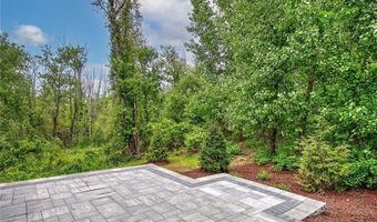 36 Old Louisquisset Pike 105, North Smithfield, RI 02896