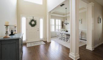31 GARDEN Path, Barnegat, NJ 08005