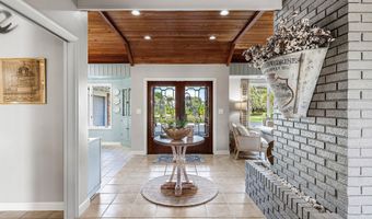 427 Glenbrook Dr, Atlantis, FL 33462