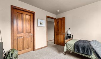346 ALBERT Way, Appleton, WI 54915