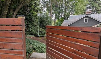 2600 SE LAKEWOOD Dr, Milwaukie, OR 97222