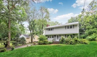 27 Alpine Dr, Alpine, NJ 07620