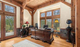 9- A Obtuse Rocks Rd, Brookfield, CT 06804