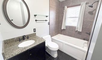 1 Hi View Ridge Dr, Archie, MO 64725