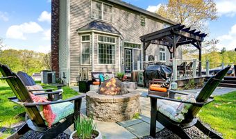 11 Haley Ridge Rd, Beacon Falls, CT 06403