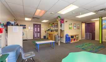 1326 Plainfield St, Cranston, RI 02920