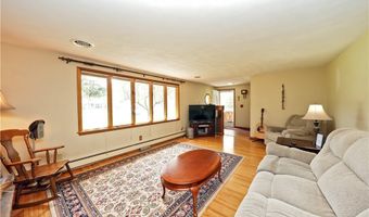 1534 Sandridge Rd, Alden, NY 14004